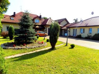 ŁÓDZKI DOM TURYSTYCZNY ŁÓDŹ-Helenówek,Pokoje z łazienkami,F-VAT - 2