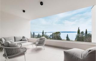 Gorgeous Home In Dramalj - 9