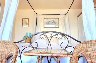 The Old Admiralty Boathouse - at Cawsand Beach - 1