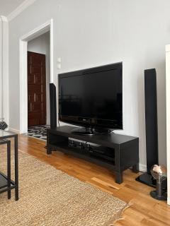 Spacious 82 m2 Two Bedroom classy apartment near City Center - Tessalónica - 3