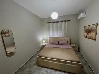 City Center Apartment - Tirana - 7
