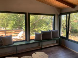 Stream House - Luxury living next to the river - 6