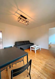 APPARTEMENT SPACIEUX AVEC BALCON - Saint-Fons - 9