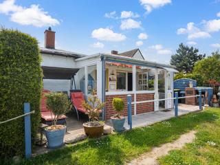 Schoener Bungalow in Poel in Strandnaehe - Fährdorf - 0
