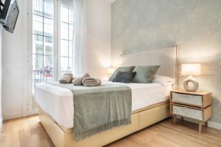 Comfortable apartment with balcony - Center - 0