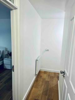 Lovely 1 Bed, Northolt Station - Northolt - 4