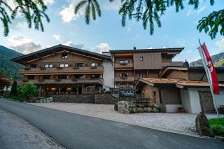 Hotel Landhaus Tirolerherz - Sankt Ulrich am Pillersee - 4