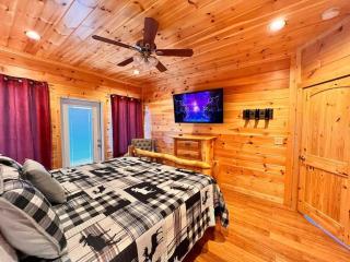 * 3 Master BR, Views, Theater, Arcade, Pinball - Gatlinburg - 8