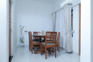 Moody moon residential home stay - Chillithodu - 1