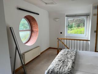 Spacious One Bedroom House with Garden in Clifton - Bristol - 2