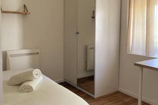 L'Or Miroir - Madame Conciergerie - 1