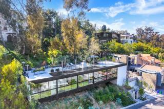 Experience Eco-Luxury at its Finest - Centrally Located Clea House in San Diego! - San Diego - 2
