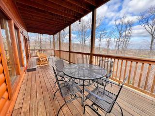 * *Luxury 4 Bdrms, Views, Theater, Arcade, Firepit - Gatlinburg - 6