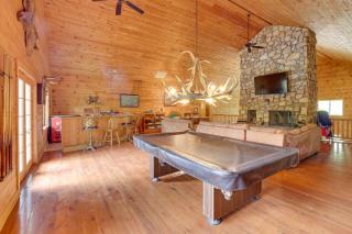 Fraziers Bottom Cabin on 800 Acres of Land with Lake - - 3