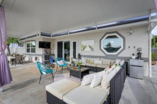 St Pete Vacation Rental Private Pool and Water View - 9