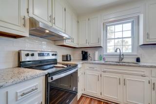 Walk to Water Coastal-Chic Home Near Myrtle Beach - Myrtle Beach - 1