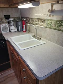 Lakeshore Glamping Camping 239 - 1