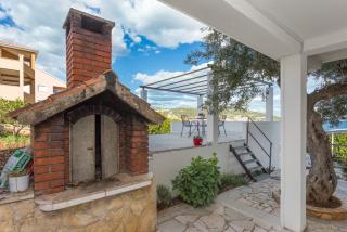 Apartments by the sea Poljica, Trogir - 19316 - 4