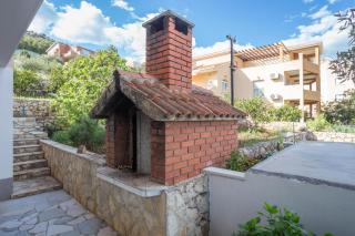 Apartments by the sea Poljica, Trogir - 19316 - Marina - 3