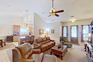 Pomegranate Leisure - Cedar Park - 9
