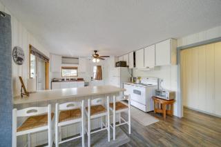 Cozy Worley Cabin with Lake Access and Gas Grill! - 2