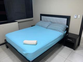 Puerto Santa Ana, Torres Bellini, 2 dormitorios, Parqueo - Guayaquil - 8