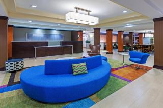 Fairfield Inn & Suites by Marriott Rogers - Rogers - 2