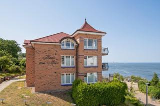 Ferienwohnung mit traumhaftem Meerblick - Haus am Meer FeWo 11 - Lohme - 0