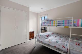 One Curlew Way Cowes - Cowes - 1
