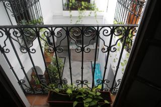 Wake up in Tarifa Hostel & Restaurant Lounge - 4