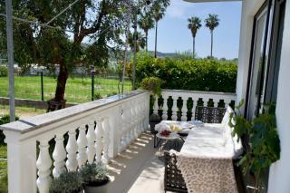 Big Beachfront Apartment Smokvica in Trogir - 9