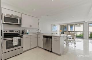 Ocean Breeze Retreat 2bed 2bath, Heated Pool! - South Padre Island - 6