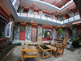 Dharma Backpackers - 1