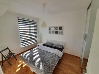 Sunny home in Mostar with a garage! - Mostar - 4