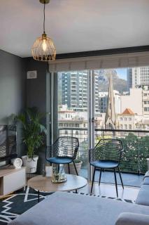 Icarus Homes -Cape Town Mountain view - 6