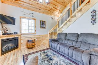 Hillside Cabin and Grill - Near Smoky Mountains - Maggie Valley - 8