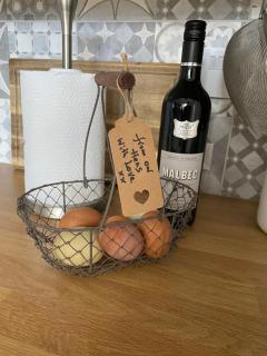 Cozy coastguard cottage with sea views - 8