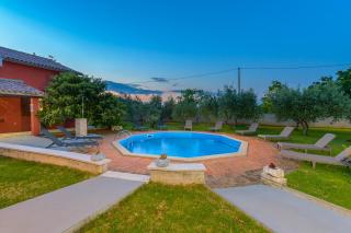 Villa Carla near Pula with private pool & kids playground up to 8 guests - pet friendly - 9