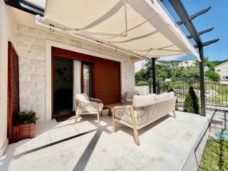 Villa Serenity Budva - Budva - 7