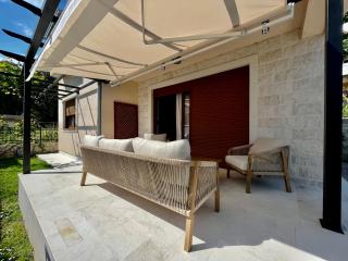 Villa Serenity Budva - Budva - 8