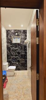 Radha Bihari Nikunj Inn - 1