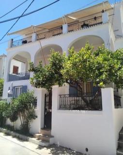 Loula's House - Spetses - 0