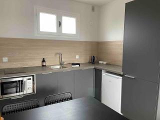 Chez Malé -Appartement avec grande terrasse et parking près du Parc Jourdan - Centre ville - Aix-en-Provence - 4
