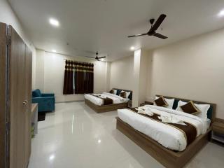 HOTEL KAVANA - Varanasi - 8