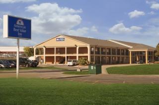 Americas Best Value Inn Waco - Franklin Avenue - 0