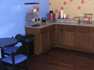 Americas Best Value Inn Waco - Franklin Avenue - 1