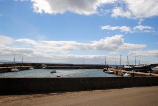 Harbourside- home by the sea in coastal village - 1