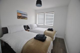 Maeyar-contemporary apartment in coastal village - 7
