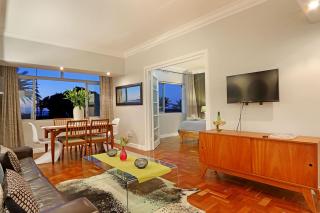 Mouille point Beachfront Apartment Adenium in Rhodora court - 9