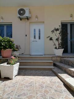 flower garden apartment - Benitses - 3